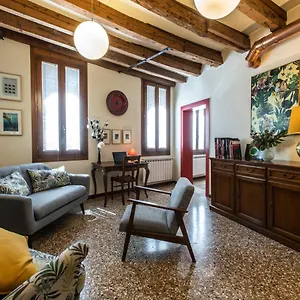  Appartement Riva De Biasio Charming